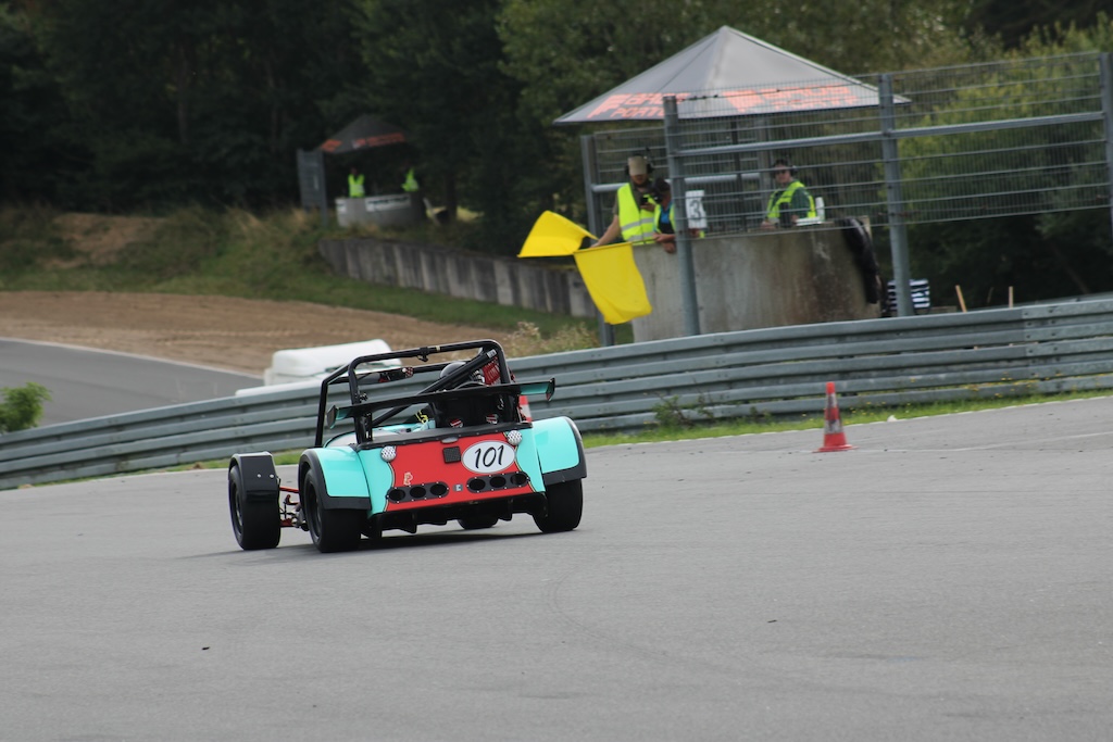 Carsten Lauridsen i Seven Classic Suzuki B-King 08
(Foto: Motorsporten.dk)